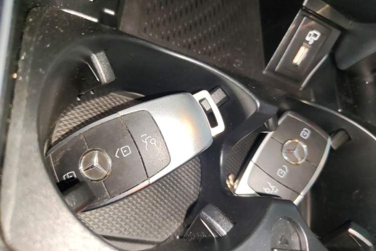 Used Mercedes-Benz C-Class 2020 C 260 L Sport Edition Interior 1