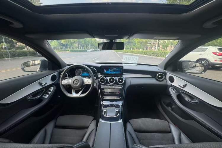 Used Mercedes-Benz C-Class 2020 C 260 Sport Edition Interior 1