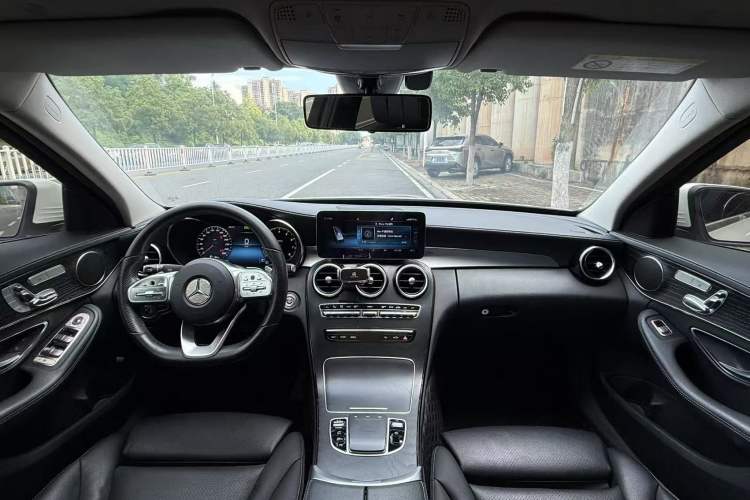 Used Mercedes-Benz C-Class 2020 Restyled C 260 L Sport Edition Interior 1