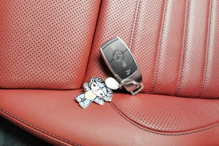 Used Mercedes-Benz C-Class 2020 C 260 Coupe Interior 1