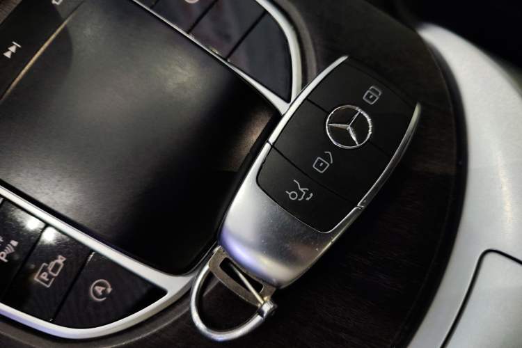 Used Mercedes-Benz C-Class 2020 C 260 Sport Edition Interior 1