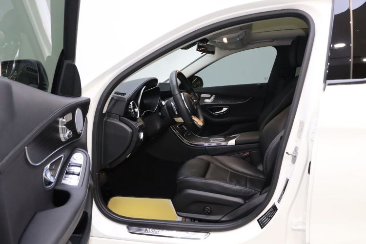 Used Mercedes-Benz C-Class 2020 Restyled C 260 L Sport Edition Interior 1
