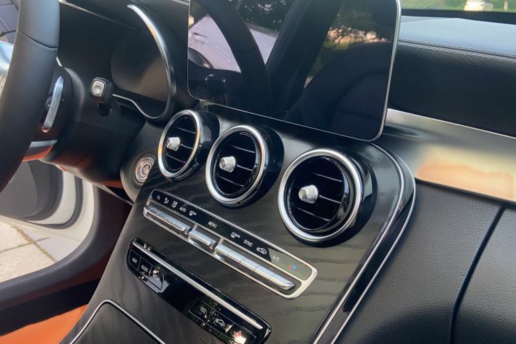 Used Mercedes-Benz C-Class 2020 C 260 L Sport Edition Interior 10
