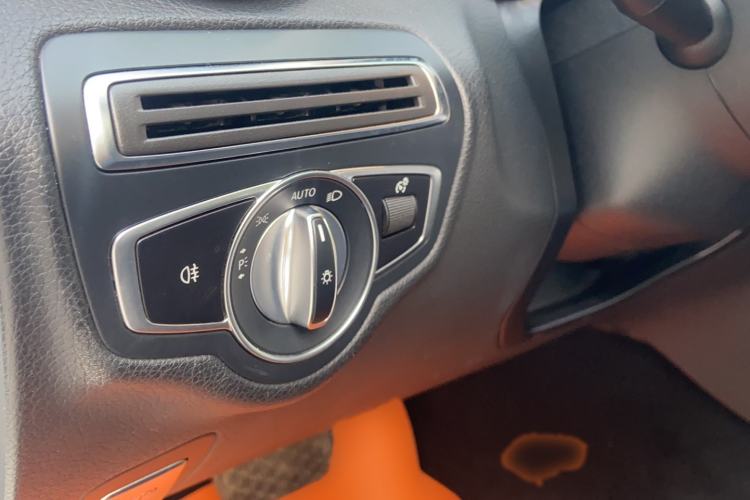 Used Mercedes-Benz C-Class 2020 C 260 L Sport Edition Interior 11
