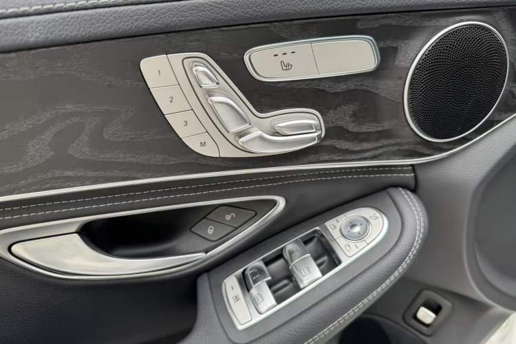 Used Mercedes-Benz C-Class 2020 Restyled C 260 L Sport Edition Interior 12