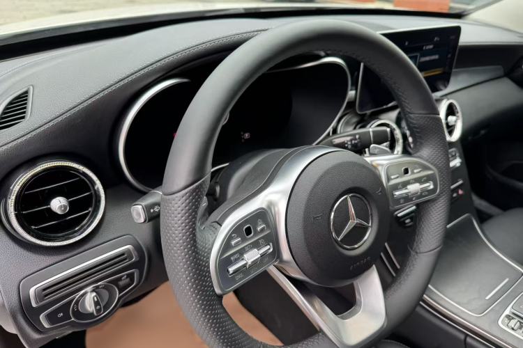 Used Mercedes-Benz C-Class 2020 Restyled C 260 L Sport Edition Interior 14