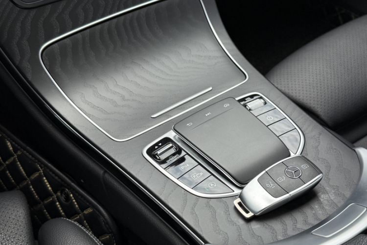 Used Mercedes-Benz C-Class 2020 C 260 L Sport Edition Interior 2