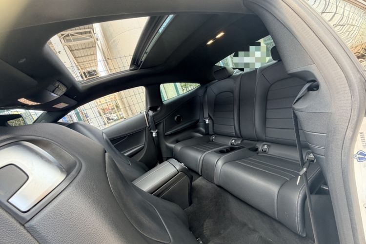 Used Mercedes-Benz C-Class 2020 C 260 Coupe Interior 2