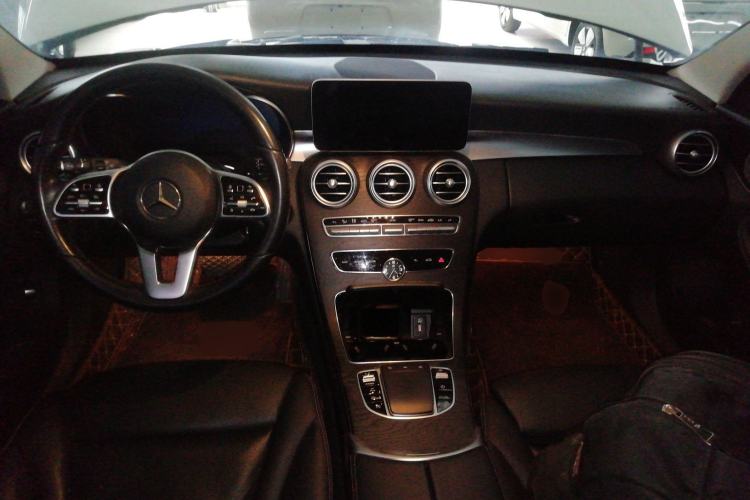 Used Mercedes-Benz C-Class 2020 C 260 Estate Interior 2
