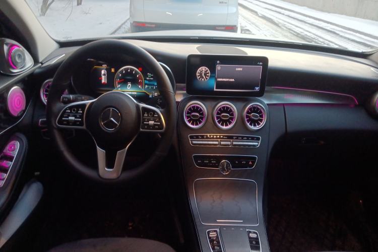 Used Mercedes-Benz C-Class 2020 C 260 Estate Interior 2