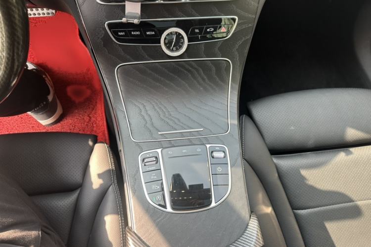 Used Mercedes-Benz C-Class 2020 Facelifted C 260 Estate Interior 2