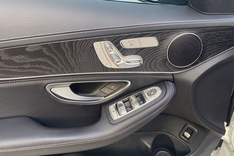 Used Mercedes-Benz C-Class 2020 C 260 L Sport Edition Interior 2