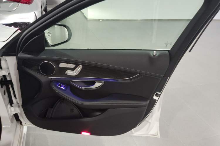 Used Mercedes-Benz C-Class 2020 Restyled C 260 L Sport Edition Interior 2