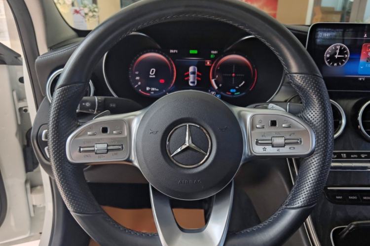 Used Mercedes-Benz C-Class 2020 C 260 L Sport Edition Interior 2
