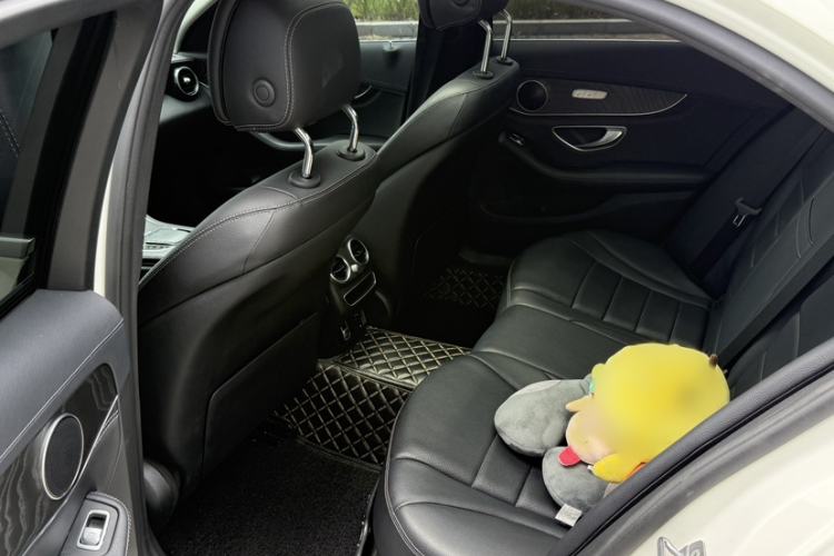 Used Mercedes-Benz C-Class 2020 C 260 L Sport Edition Interior 3