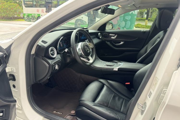 Used Mercedes-Benz C-Class 2020 Restyled C 260 L Sport Edition Interior 3