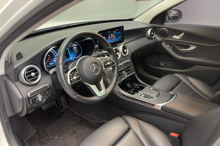 Used Mercedes-Benz C-Class 2020 C 200 station wagon Interior 3