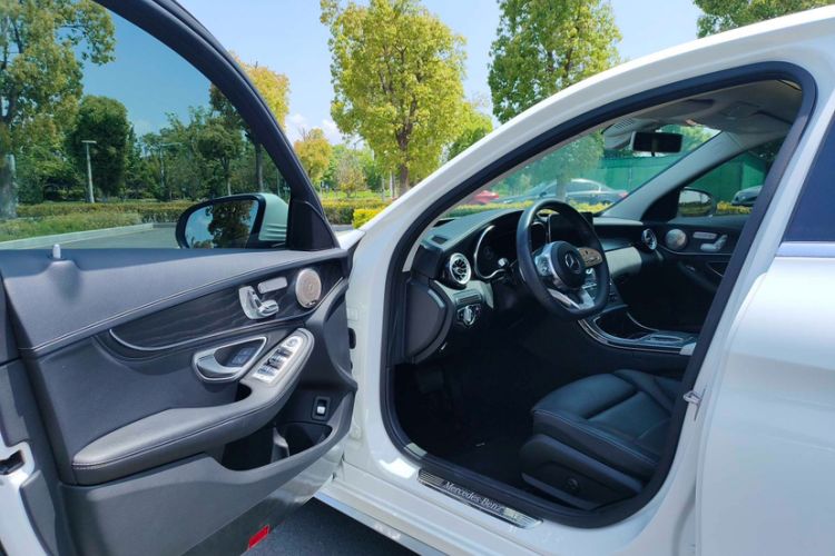 Used Mercedes-Benz C-Class 2020 Restyled C 260 L Sport Edition Interior 3