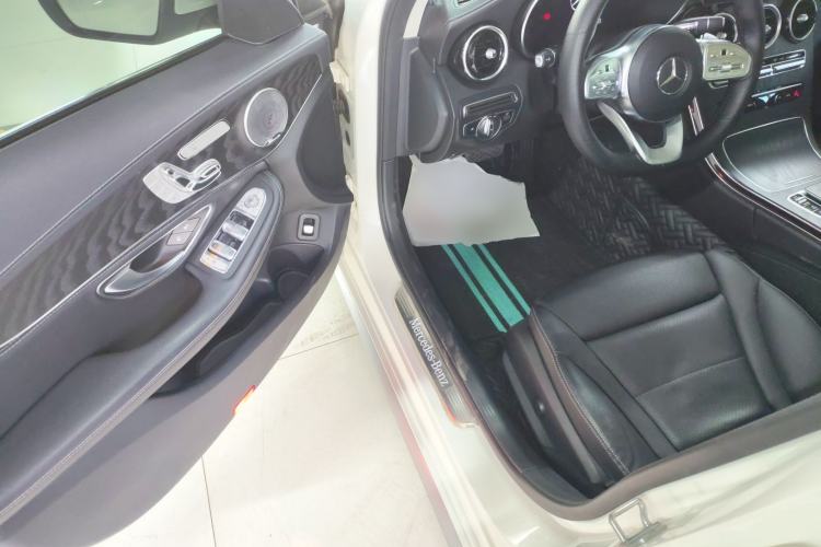 Used Mercedes-Benz C-Class 2020 C 260 L Sport Edition Interior 3