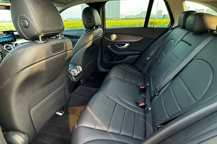 Used Mercedes-Benz C-Class 2020 C 260 Estate Interior 3