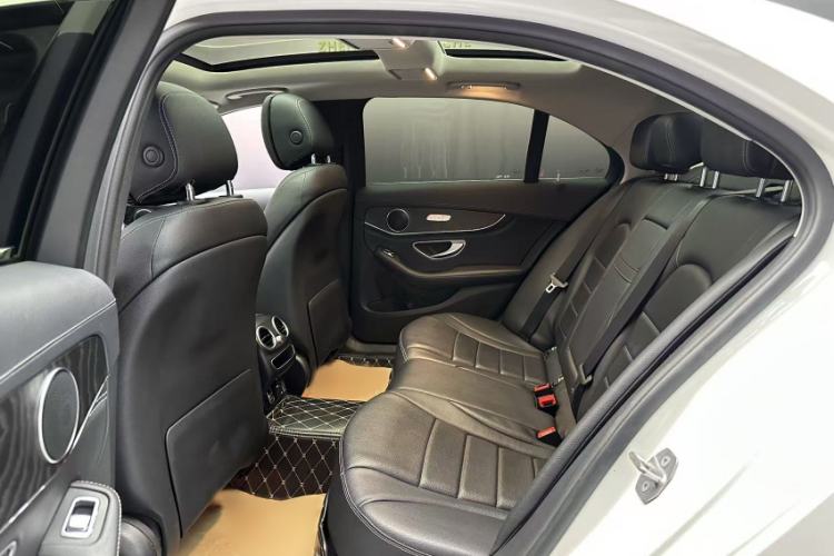 Used Mercedes-Benz C-Class 2020 C 260 L Sport Edition Interior 3