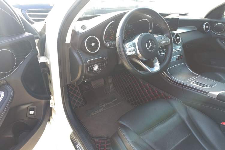 Used Mercedes-Benz C-Class 2020 Restyled C 200 L Fashion Edition Sport Version Interior 3