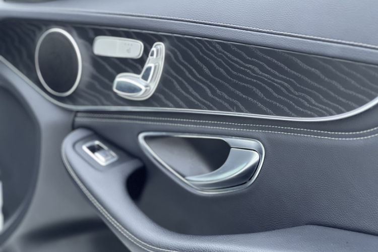 Used Mercedes-Benz C-Class 2020 C 260 L Sport Edition Interior 3