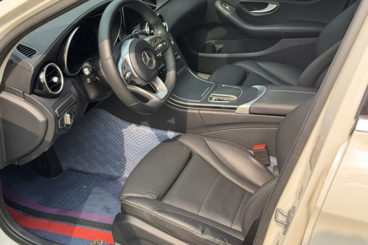Used Mercedes-Benz C-Class 2020 C 260 L Sport Edition Interior 3