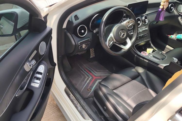 Used Mercedes-Benz C-Class 2020 C 260 L Sport Edition Interior 3