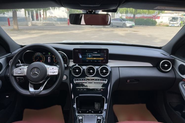Used Mercedes-Benz C-Class 2020 Restyled C 260 Sport Edition Interior 3