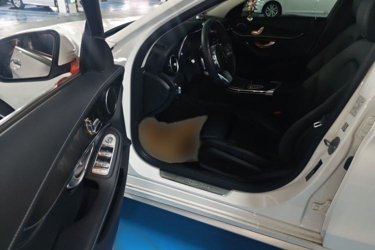 Used Mercedes-Benz C-Class 2020 C 200 L Fashion Edition Sport Version Interior 3