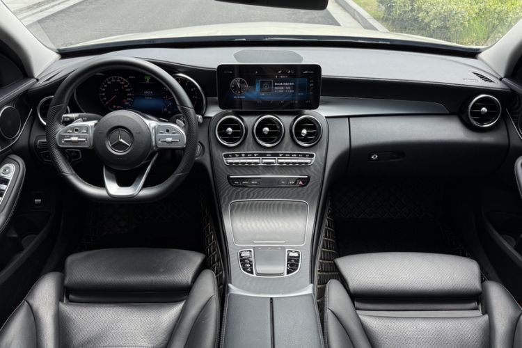 Used Mercedes-Benz C-Class 2020 C 260 L Sport Edition Interior 4