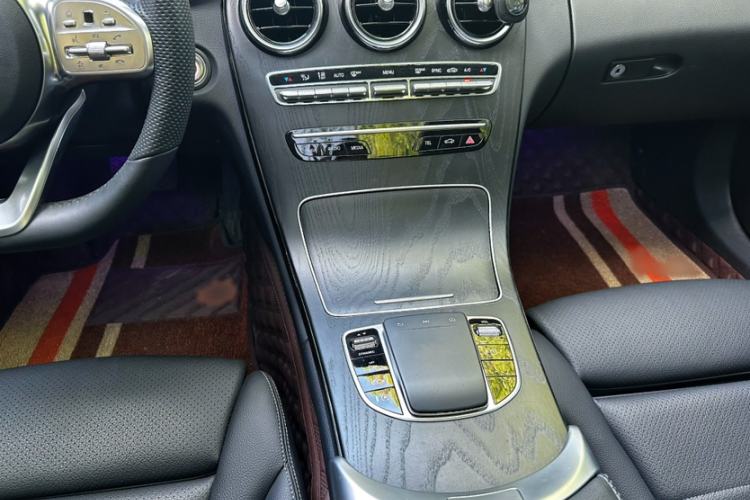Used Mercedes-Benz C-Class 2020 Restyled C 260 L Sport Edition Interior 4