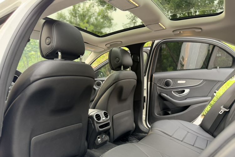Used Mercedes-Benz C-Class 2020 Restyled C 260 L Sport Edition Interior 4