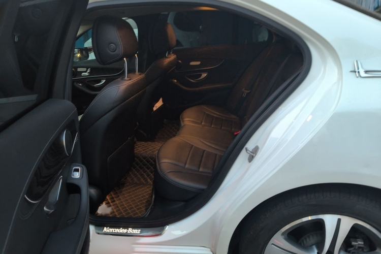 Used Mercedes-Benz C-Class 2020 Restyled C 260 L Sport Edition Interior 4