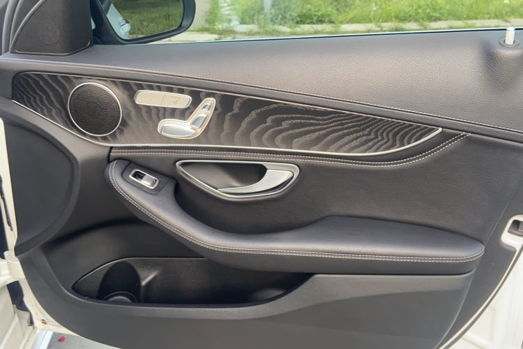 Used Mercedes-Benz C-Class 2020 C 260 L Sport Edition Interior 4