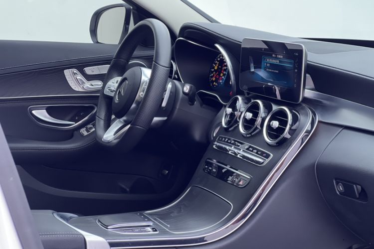 Used Mercedes-Benz C-Class 2020 C 260 L Sport Edition Interior 4