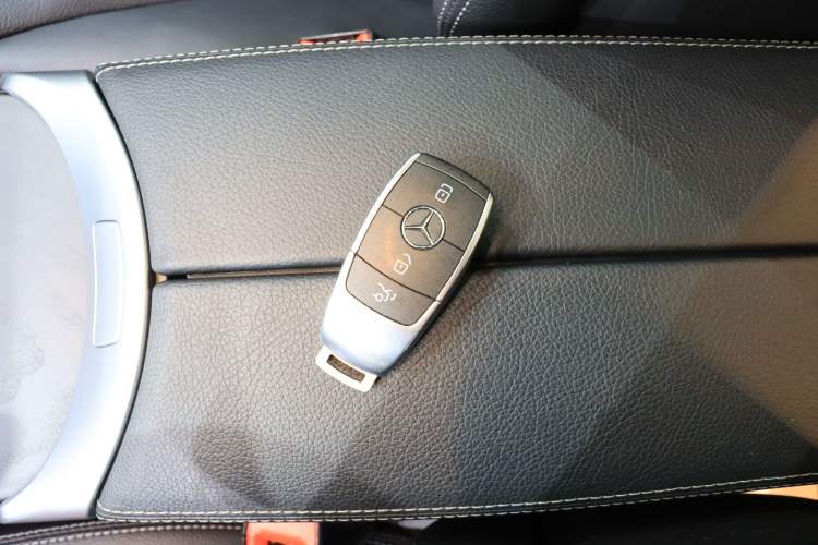 Used Mercedes-Benz C-Class 2020 Restyled C 260 L Sport Edition Interior 4