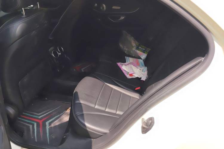 Used Mercedes-Benz C-Class 2020 C 260 L Sport Edition Interior 4