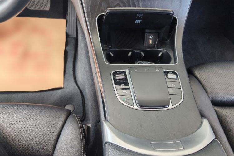 Used Mercedes-Benz C-Class 2020 C 260 L Sport Edition Interior 4