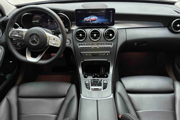 Used Mercedes-Benz C-Class 2020 Restyled C 260 L Sport Edition Interior 4