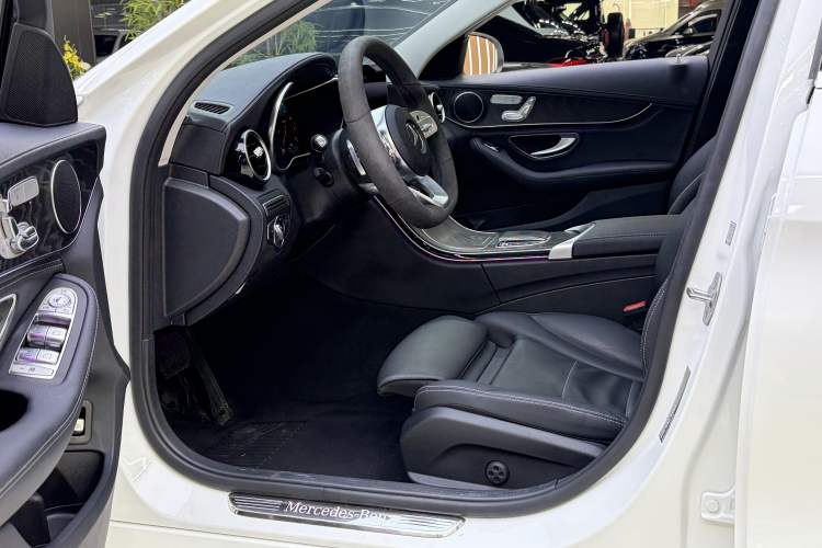 Used Mercedes-Benz C-Class 2020 Restyled C 260 L Sport Edition Interior 5