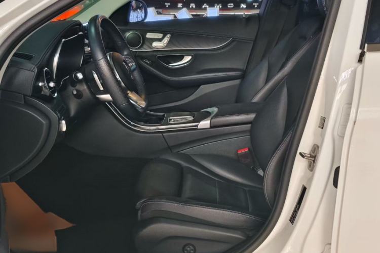 Used Mercedes-Benz C-Class 2020 C 260 L Sport Edition Interior 5