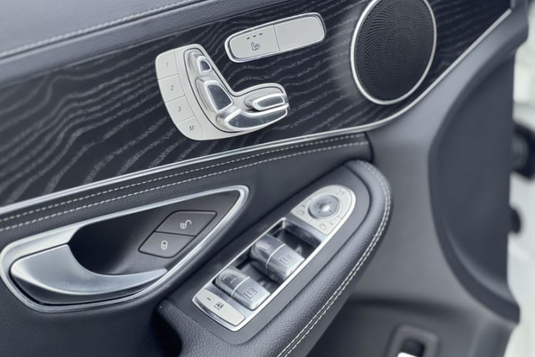 Used Mercedes-Benz C-Class 2020 C 260 L Sport Edition Interior 5