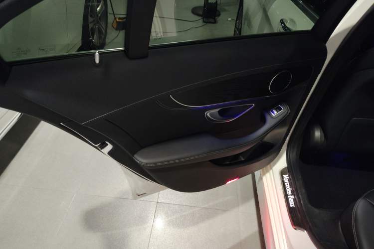 Used Mercedes-Benz C-Class 2020 Restyled C 260 L Sport Edition Interior 5
