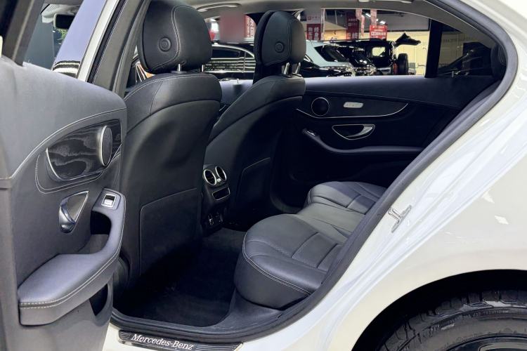 Used Mercedes-Benz C-Class 2020 Restyled C 260 L Sport Edition Interior 6
