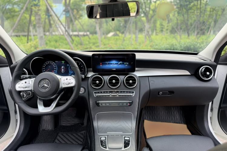 Used Mercedes-Benz C-Class 2020 Restyled C 260 L Sport Edition Interior 6