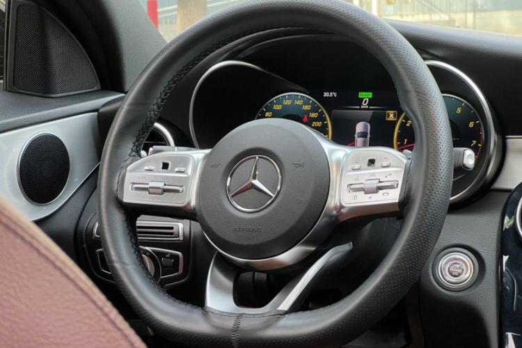Used Mercedes-Benz C-Class 2020 Restyled C 260 Sport Edition Interior 7