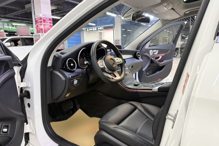 Used Mercedes-Benz C-Class 2020 C 260 L Sport Edition Interior 8