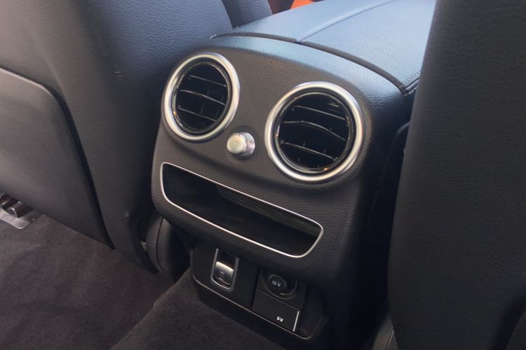 Used Mercedes-Benz C-Class 2020 C 260 L Sport Edition Interior 8